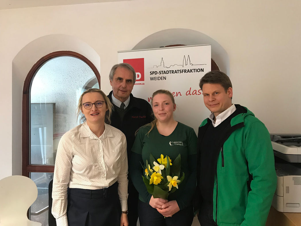 Spendenübergabe für den Waldkindergarten